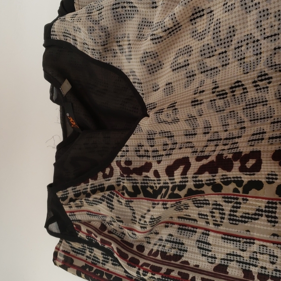 Dex pullover top - Picture 7 of 7